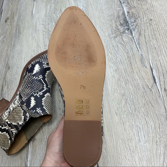 Madewell Sonia Chelsea Boot Snake Embossed Leather  Sz 7.5 NWOT - Picture 10 of 13